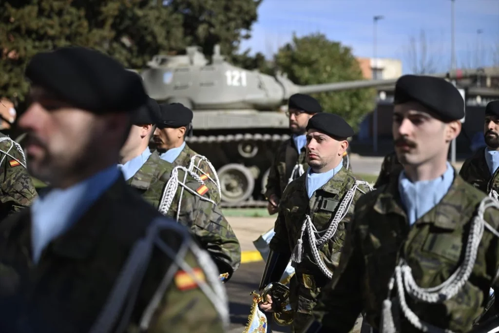 Defensas antiaéreas y misiles Taurus a cambio de la oficialidad del catalán en la UE 1 Moncloa EuropaPress 6602436 efectivos ejercito espanol visita rey felipe vi brigada aragon ejercito Moncloa